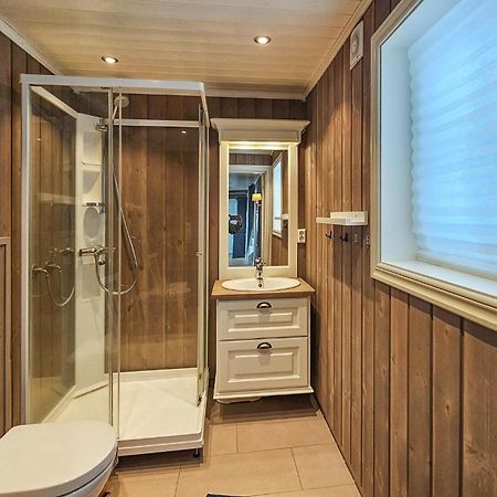 5 Bedroom Amazing Home In Rauland Exterior photo